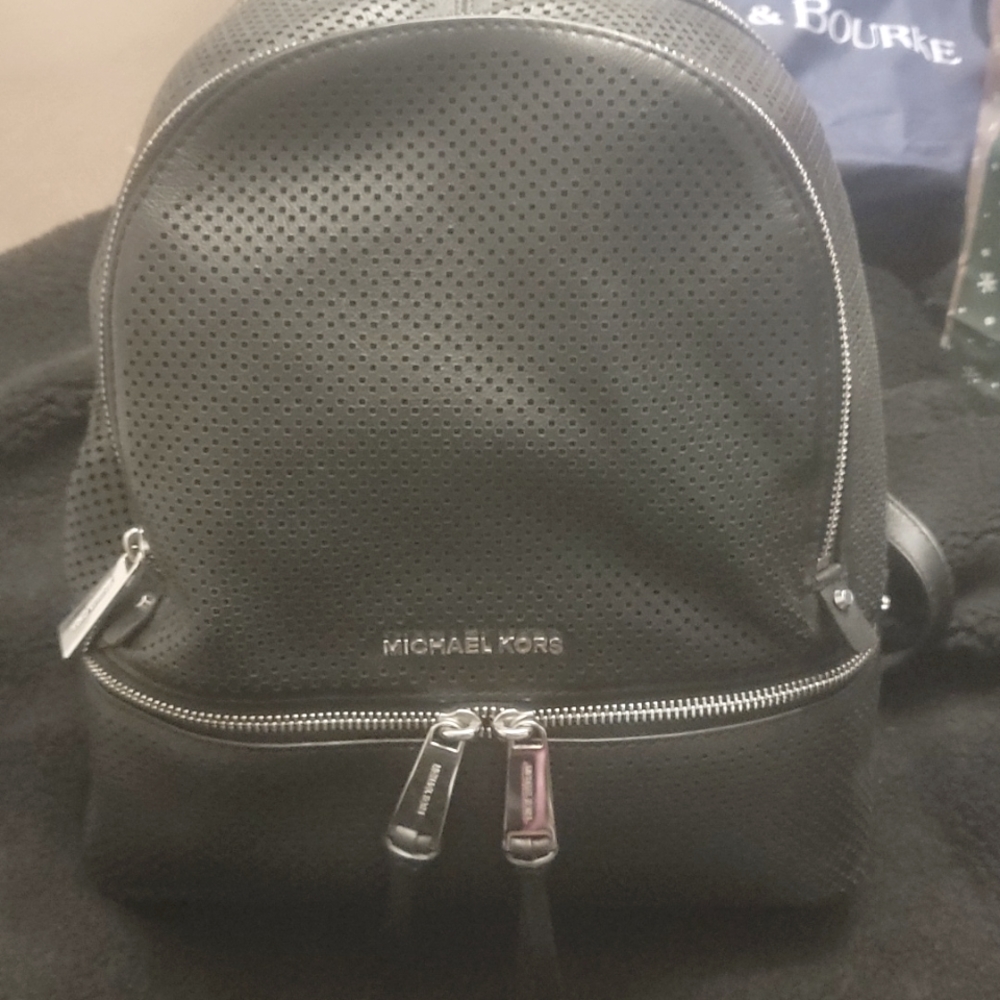 Michael Kors Backpack 🎒 😍